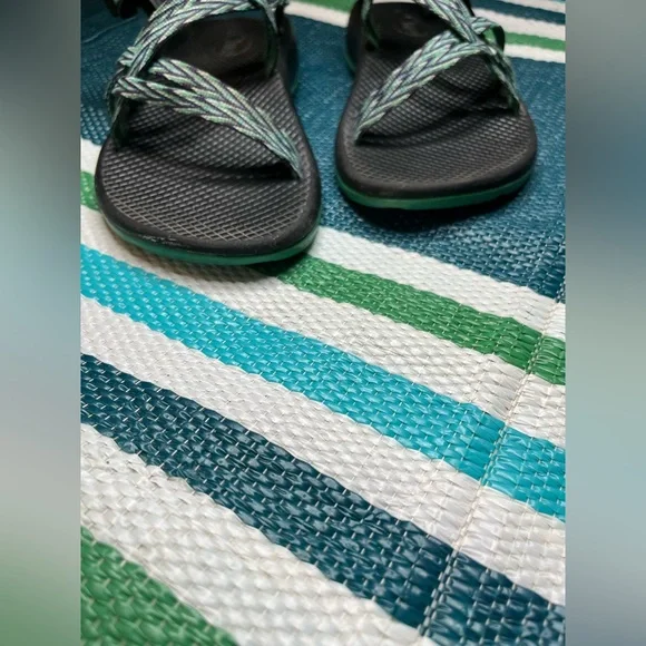 ✨🎉 Chaco ZX2 Strappy Blue Green Diamond Zigzag Pattern Outdoor Sandals Size 6 - Picture 2 of 12